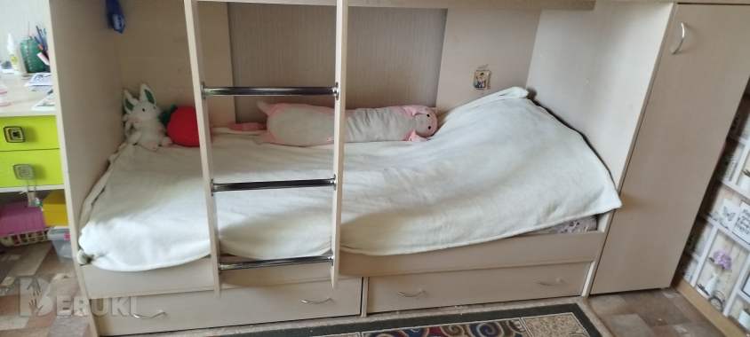 Кровать двухъярусная 2