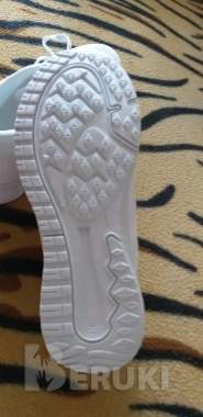 Кроссовки белые, р. 36, длина стельки-23см 2