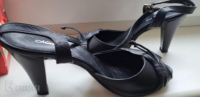 Босоножки черные и розовые, б. У. 2 пары 4