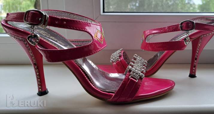 Босоножки черные и розовые, б. У. 2 пары 6