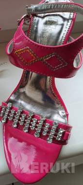 Босоножки черные и розовые, б. У. 2 пары 8