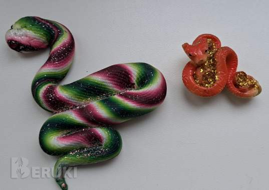 Магниты на холодильник-за 2шт, новые 0