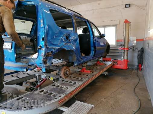 Стапельные работы (востановление геометрии кузова) 0