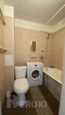 Сдам 1-комнатную квартиру в центре по людникова 7