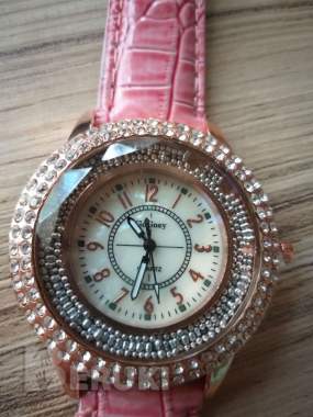 Часы кварцевые, новые - 2 шт 1