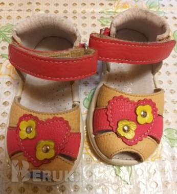 Босоножки красно-желтые, натур. Кожа, р. 21 0