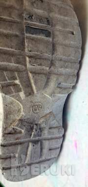 Кроссовки оранжевые р. 28, б. У 3