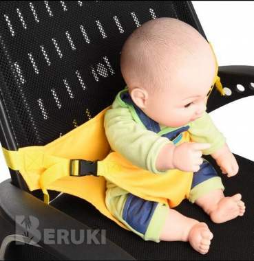Детское обеденное кресло, ремень безопасности 3