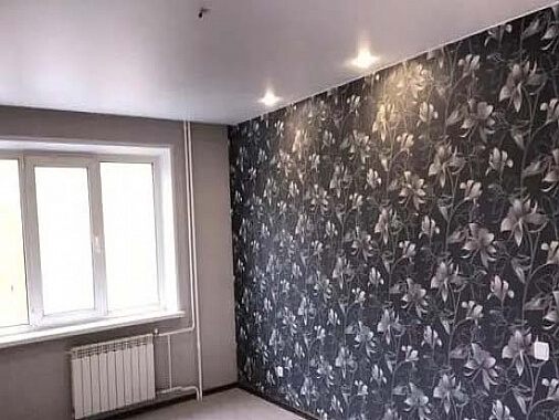 Шпатлёвка стен, оклейка обоев 1