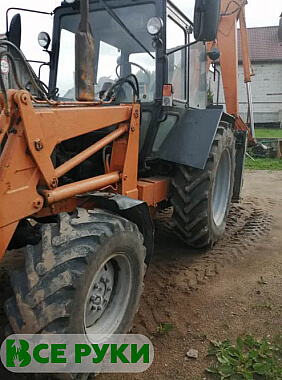 Услуги экскаватора-погрузчика 1