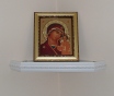 Полка для икон угловая дм