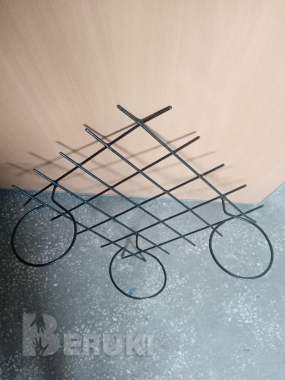 Подставка для цветов 2