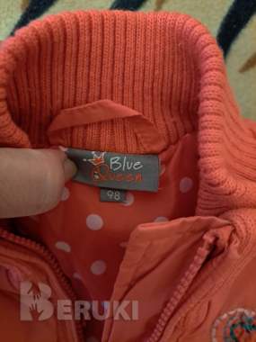 Куртка-жилетка красная короткая на девочку, р. 98 1