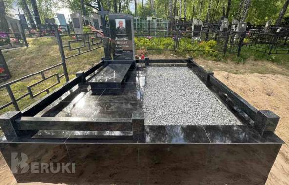 Памятники из гранита любой сложности в могилеве 0