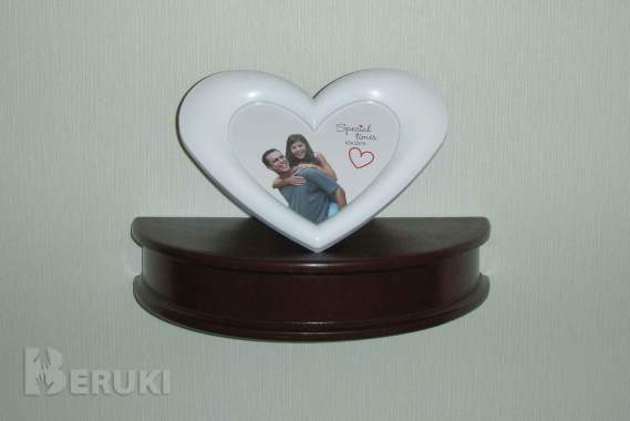 Полка настенная полукруглая 1