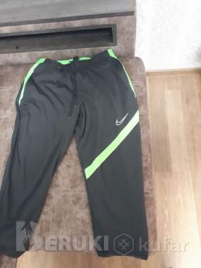 Спортивные брюки nike dri-fit. 0