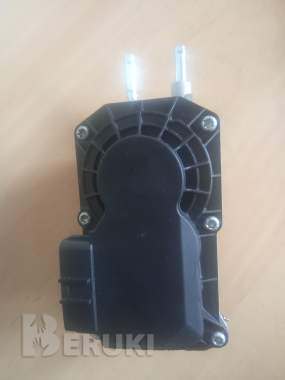 Продам дросильную заслонку тоета раф 4 0