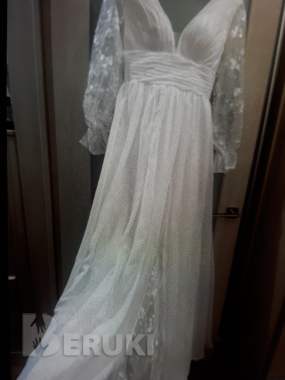 Свадебное платье со шляпкой 1