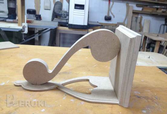 Консоль декоративная 2