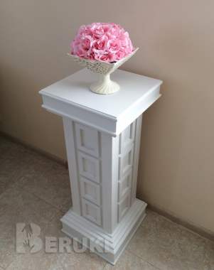 Подставка-колонна для цветов (постамент) 4