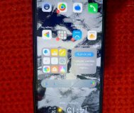 Хирон х5 64 гб все работает, зарядка блок и чехол