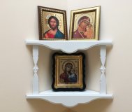 Полка для икон угловая 2601