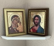 Полка для икон угловая су