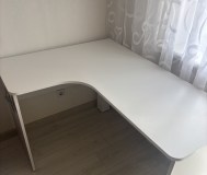 Стол компьютерный