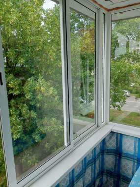 Продам 3х комн квартиру в центре около парка 6