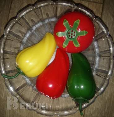 Солонка, перечница ссср. Пластмасса