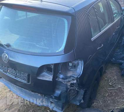 Продам по запчастям фольксваген гольф 5 плюc 1