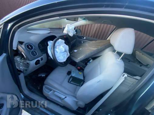 Продам по запчастям фольксваген гольф 5 плюc 3