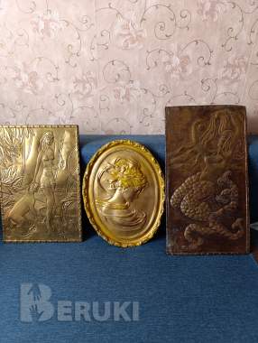 2 чеканки и гипсовый барельеф 0