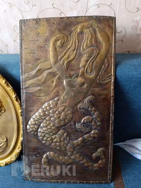 2 чеканки и гипсовый барельеф 3