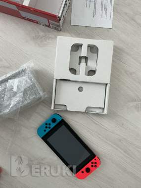 Продам nintendo switch 5