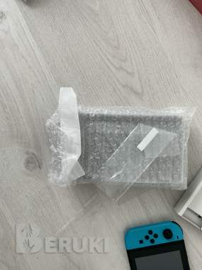 Продам nintendo switch 6