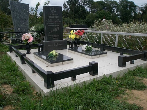 Благоустройство могил: плитка гресс-керамогранит-бессерный блок 1