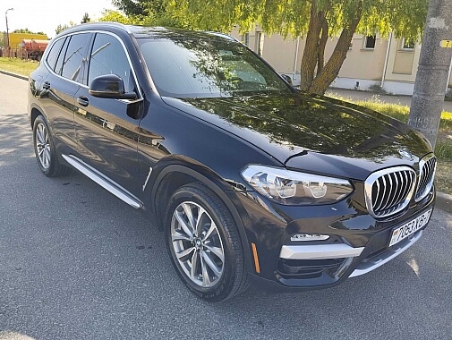 Предлагаем в прокат микроавтобусы, лимузины, представительские авто с водителем 2