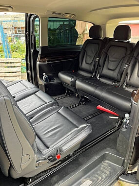 Предлагаем в прокат микроавтобусы, лимузины, представительские авто с водителем 3