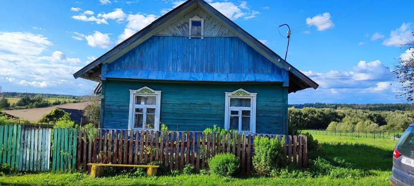 Продаётся дом в деревне.участок 72 сотки. 0