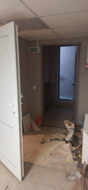 Сдам помещение рядом с метро Грушевка 4