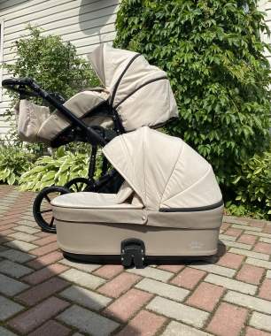 Продаю коляску 1