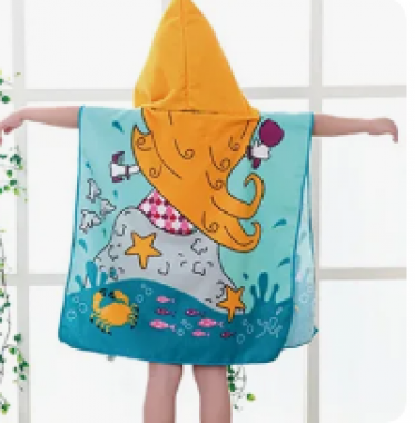 Детский плащ-пончо с капюшоном 4