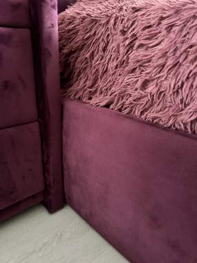 Продается кровать двухспальная 160*200 1