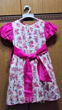 Платье нарядное на 4-5л, б. У, в хорошем состоянии 2