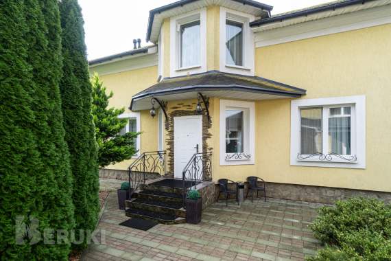 Viр-дом с бaнeй и бассейном «у агавы» 1