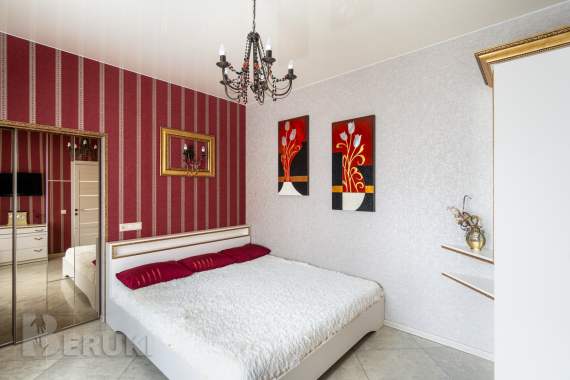 Viр-дом с бaнeй и бассейном «у агавы» 10