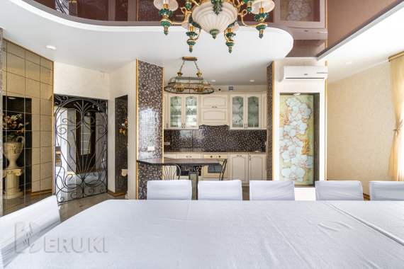 Viр-дом с бaнeй и бассейном «у агавы» 17