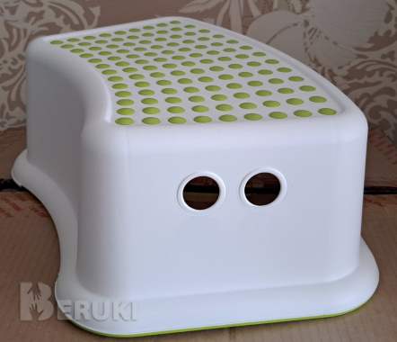 Стульчик-подставка, новая, выдерживает до 35кг 1