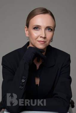 Ведущая на свадьбу